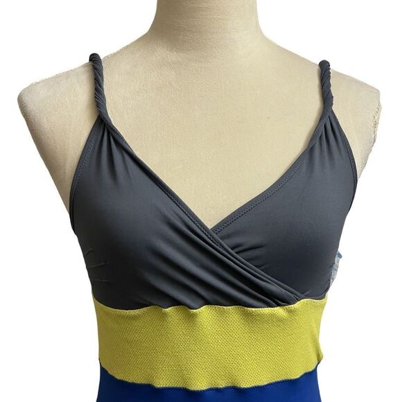 VPL One Piece Color Block Bathing Suit w/Twisted Straps (Size: Medium) - Picture 3 of 10